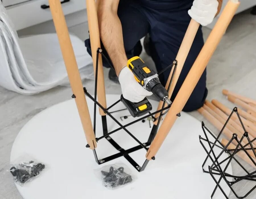 Move 4you limited provide furniture dismantele and reassmble service in London